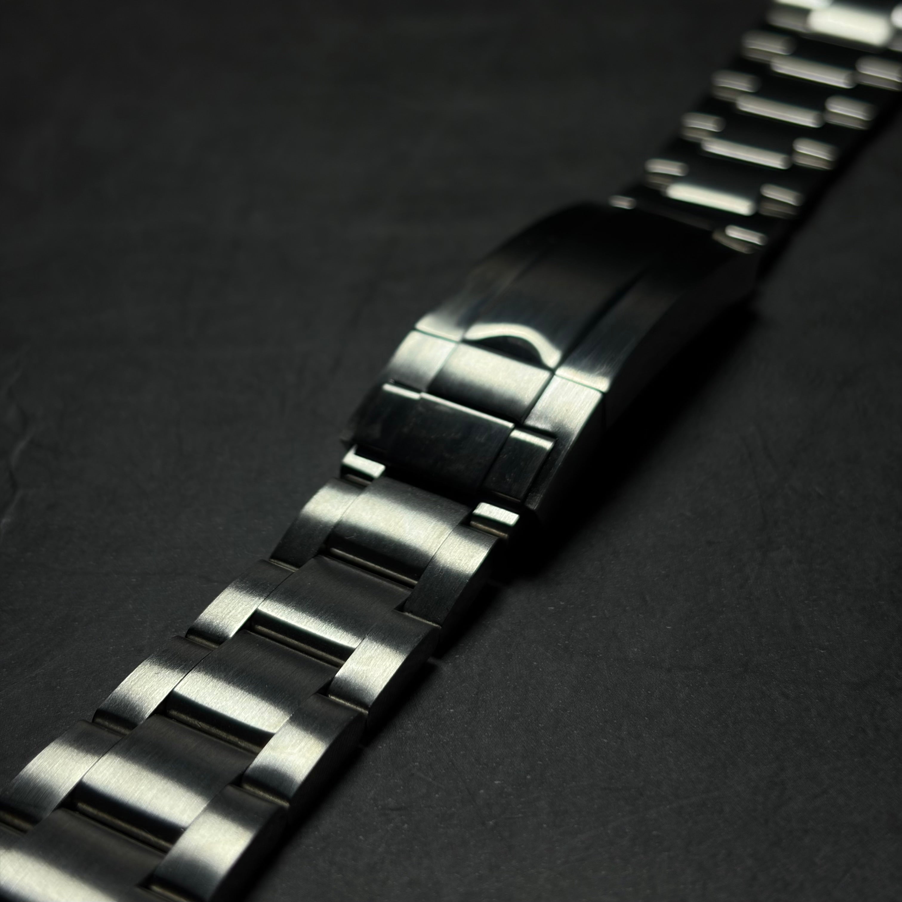 Bracelet riveté